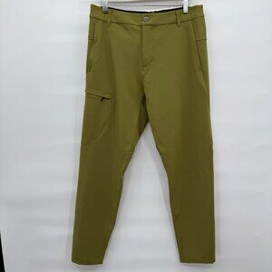 Lululemon Ever Alert Pants Mens 33 LM5644S Mossy Green Inseam 29.5 Nylon Spandex